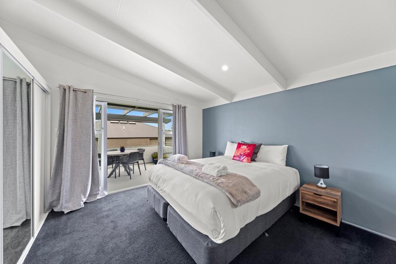 Hilltop House - Taupo Ngoại thất bức ảnh