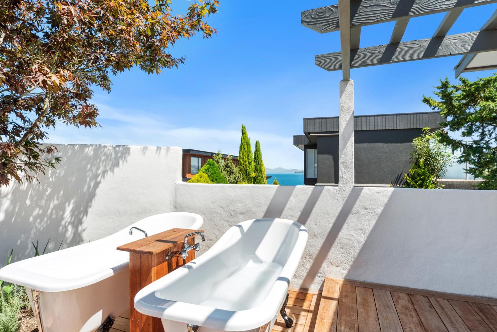 Hilltop House - Taupo Ngoại thất bức ảnh